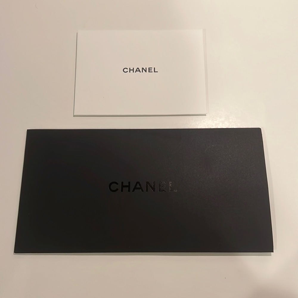 Authentic CHANEL blank White gift note Card & black Envelope 8 3/4 x 4 1/2